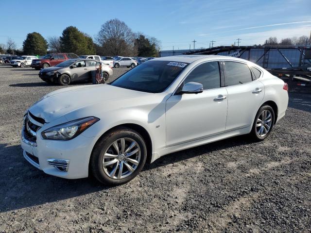 2018 INFINITI Q70 3.7 LUXE, 