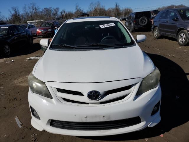 2T1BU4EE6BC628582 - 2011 TOYOTA COROLLA BASE WHITE photo 5