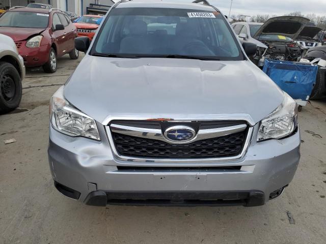 JF2SJABC7FH502289 - 2015 SUBARU FORESTER 2.5I SILVER photo 5