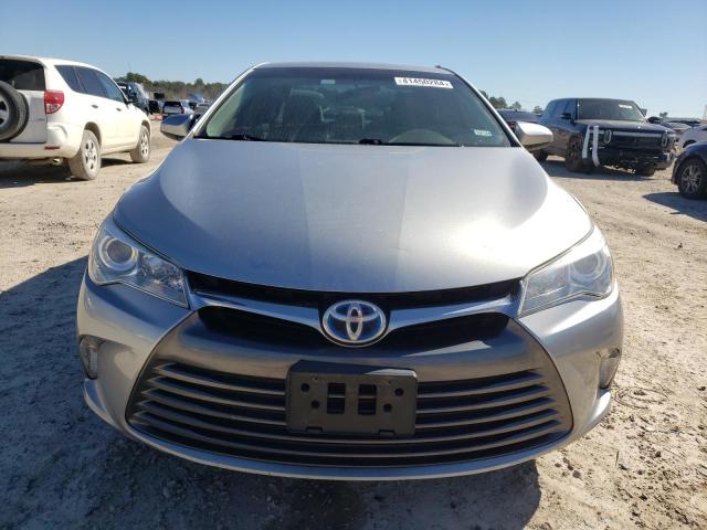 4T1BD1FK4FU151030 - 2015 TOYOTA CAMRY HYBRID SILVER photo 5