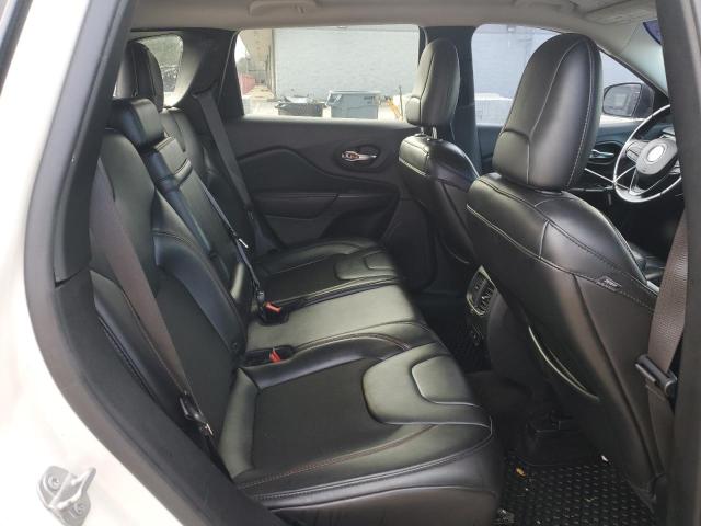 1C4PJMBX6KD261027 - 2019 JEEP CHEROKEE TRAILHAWK WHITE photo 11