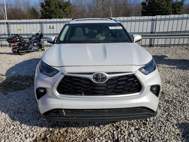 5TDHZRBH4NS590367 - 2022 TOYOTA HIGHLANDER XLE WHITE photo 5