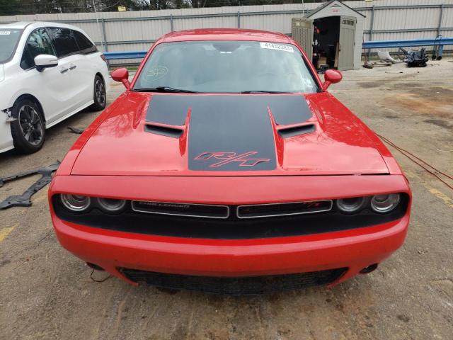 2C3CDZAT0FH701225 - 2015 DODGE CHALLENGER SXT RED photo 5