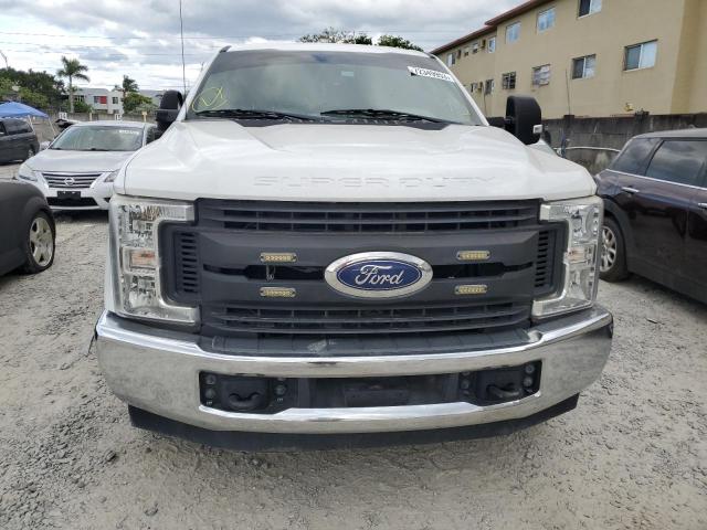 1FT7X2A60KEC91808 - 2019 FORD F250 SUPER DUTY WHITE photo 5