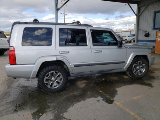 1J8HG48K87C611441 - 2007 JEEP COMMANDER SILVER photo 3