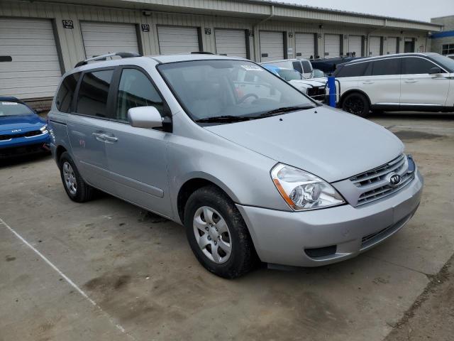 KNDMG4C33A6326643 - 2010 KIA SEDONA LX SILVER photo 4