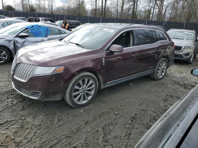 2011 LINCOLN MKT, 