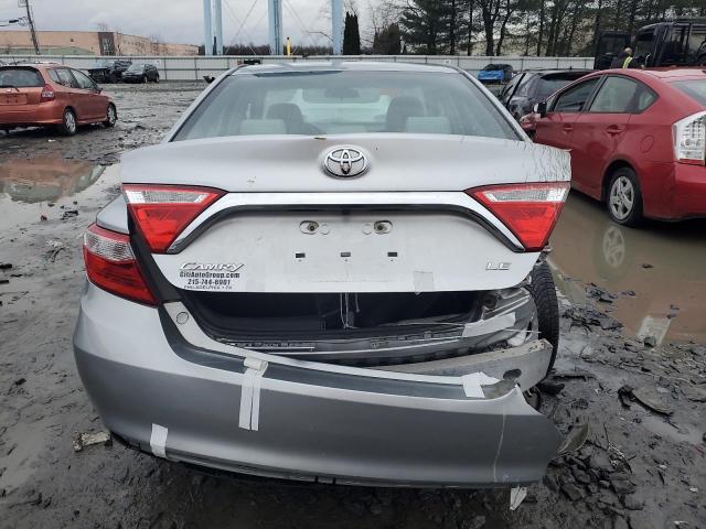 4T1BF1FK5FU007514 - 2015 TOYOTA CAMRY LE SILVER photo 6