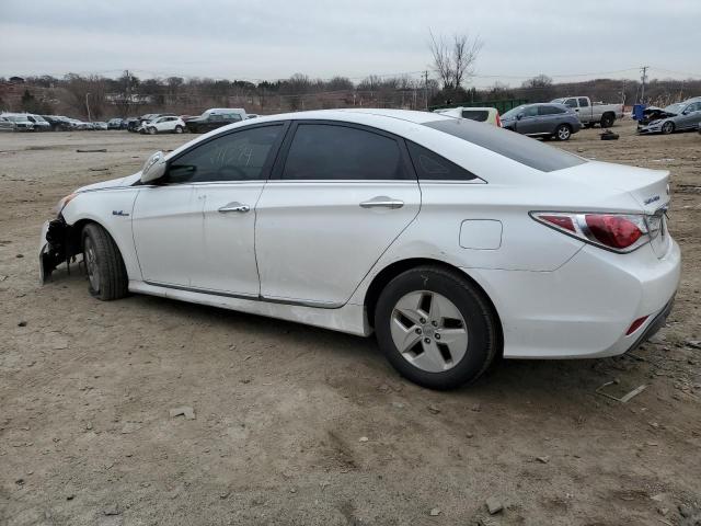 KMHEC4A42BA001133 - 2011 HYUNDAI SONATA HYBRID WHITE photo 2