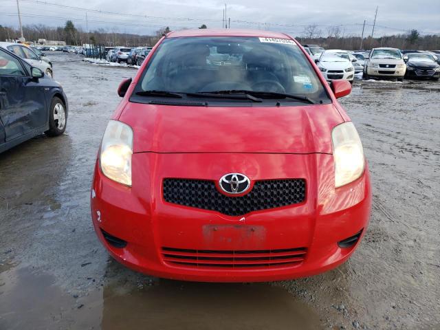 JTDJT923285196058 - 2008 TOYOTA YARIS RED photo 5