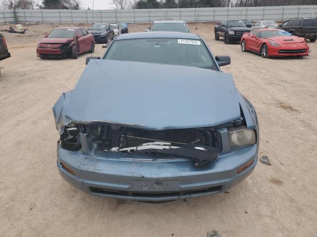 1ZVFT80N065187700 - 2006 FORD MUSTANG BLUE photo 5