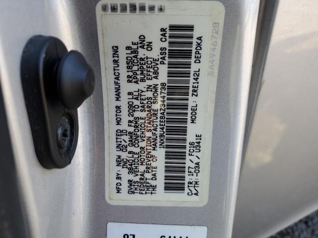 1NXBU4EE8AZ344738 - 2010 TOYOTA COROLLA BASE SILVER photo 12