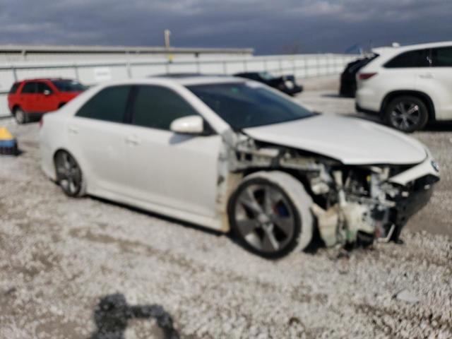4T1BF1FK0CU634374 - 2012 TOYOTA CAMRY BASE WHITE photo 4