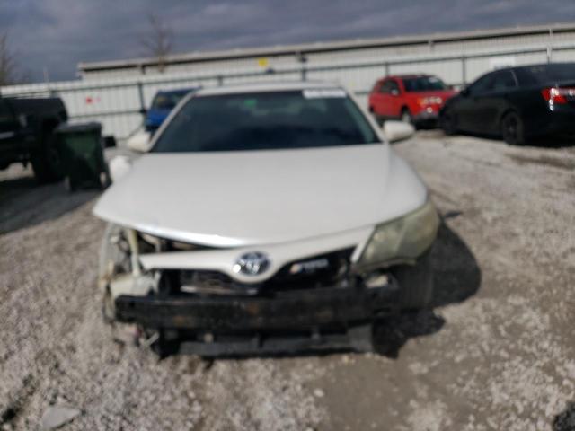 4T1BF1FK0CU634374 - 2012 TOYOTA CAMRY BASE WHITE photo 5
