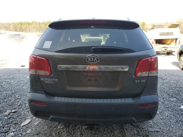 5XYKU4A29DG351025 - 2013 KIA SORENTO EX CHARCOAL photo 6