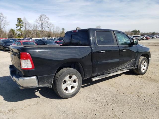 1C6SRFFT9LN201221 - 2020 RAM 1500 BIG HORN/LONE STAR BLACK photo 3