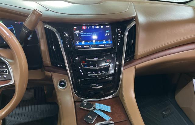 1GYS4KKJ4GR319755 - 2016 CADILLAC ESCALADE ESV PLATINUM მწვანე ფოტო 9