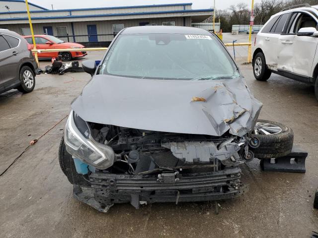 3N1CN8EV7ML842833 - 2021 NISSAN VERSA SV GRAY photo 5