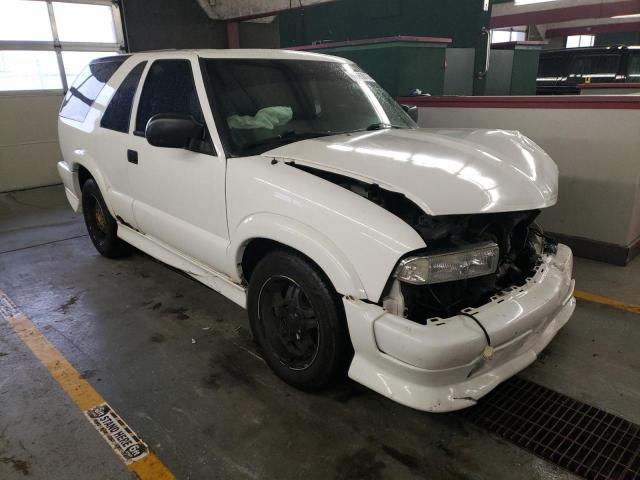 1GNCS18X13K144932 - 2003 CHEVROLET BLAZER WHITE photo 4