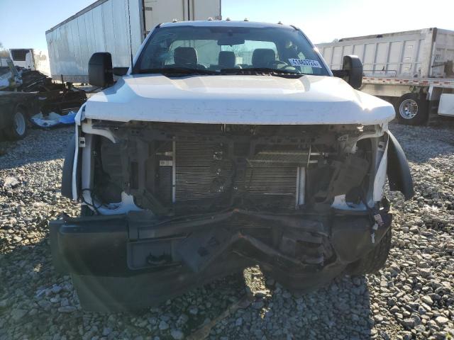 1FDUF5GN8MDA13412 - 2021 FORD F550 SUPER DUTY WHITE photo 5