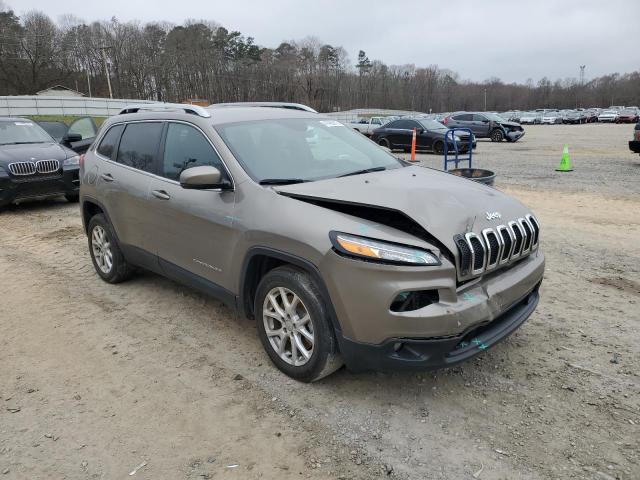 1C4PJLCB9HW619232 - 2017 JEEP CHEROKEE LATITUDE TAN photo 4