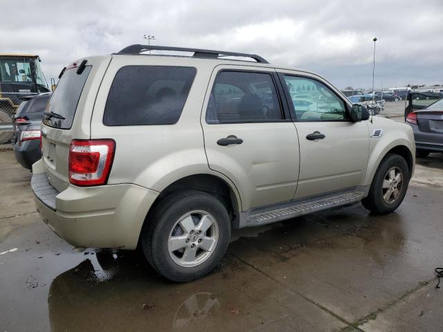 1FMCU0D78CKB13000 - 2012 FORD ESCAPE XLT GOLD photo 3