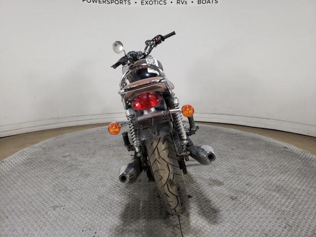 SMT900K10CT539980 - 2012 TRIUMPH MOTORCYCLE BONNEVILLE BLACK photo 4