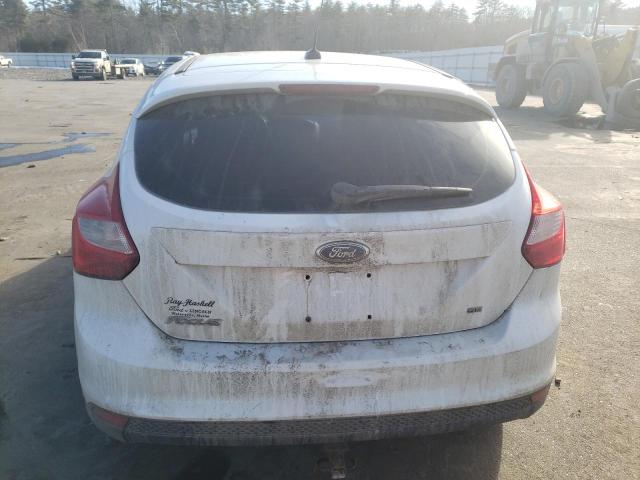 1FADP3K22EL146683 - 2014 FORD FOCUS SE WHITE photo 6