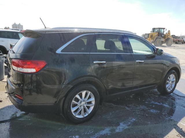 5XYPG4A59HG250645 - 2017 KIA SORENTO LX BLACK photo 3