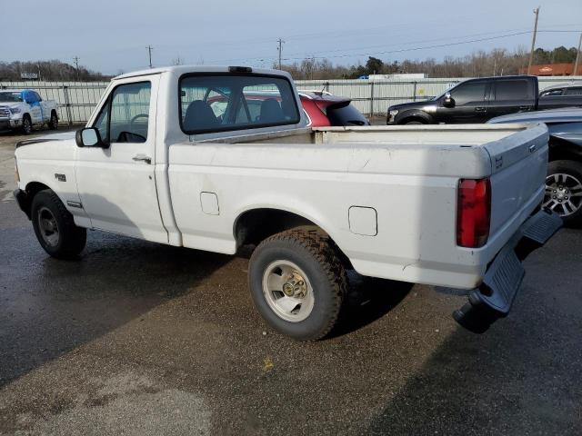 1FTEF15N4SNB38015 - 1995 FORD F150 WHITE photo 2