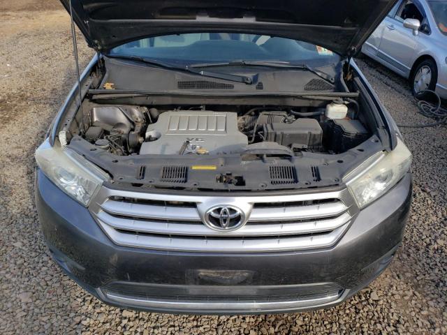 5TDBK3EH0DS205081 - 2013 TOYOTA HIGHLANDER BASE Gris photo 12