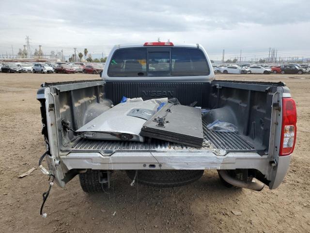 1N6BD06T25C449908 - 2005 NISSAN FRONTIER KING CAB XE SILVER photo 6