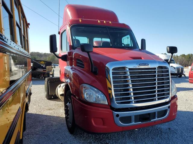 3AKBGADV6GDGW4719 - 2016 FREIGHTLINER CASCADIA 1 RED photo 1