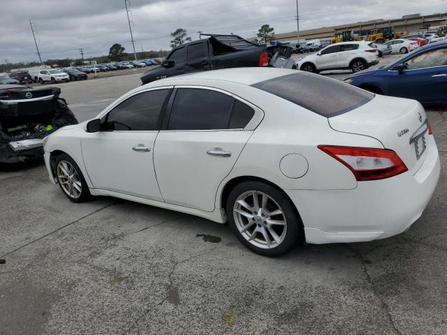 1N4AA5AP2BC847524 - 2011 NISSAN MAXIMA S WHITE photo 2