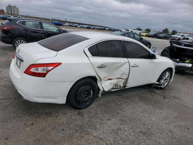 1N4AA5AP2BC847524 - 2011 NISSAN MAXIMA S WHITE photo 3