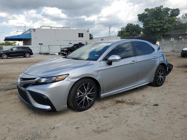 4T1G11AK1PU821916 - 2023 TOYOTA CAMRY SE NIGHT SHADE SILVER photo 1
