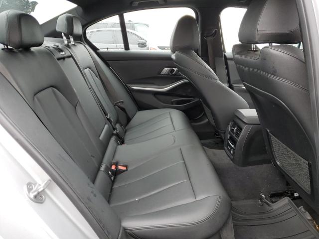 WBA5R7C05LFH72396 - 2020 BMW 330XI ვერცხლისფერი ფოტო 10