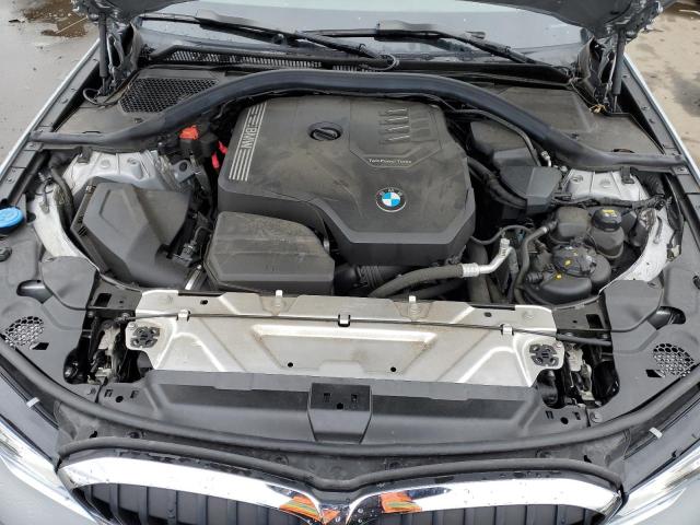 WBA5R7C05LFH72396 - 2020 BMW 330XI ვერცხლისფერი ფოტო 11