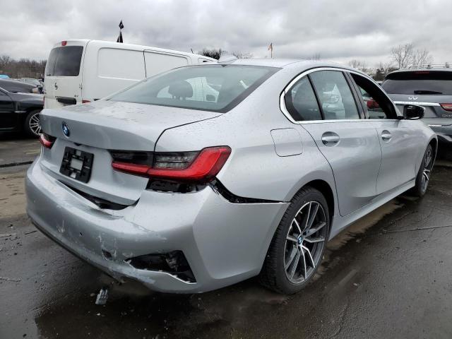 WBA5R7C05LFH72396 - 2020 BMW 330XI ვერცხლისფერი ფოტო 3