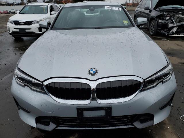 WBA5R7C05LFH72396 - 2020 BMW 330XI ვერცხლისფერი ფოტო 5