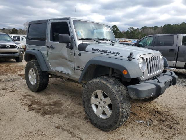 1C4AJWAG4EL113777 - 2014 JEEP WRANGLER SPORT SILVER photo 4