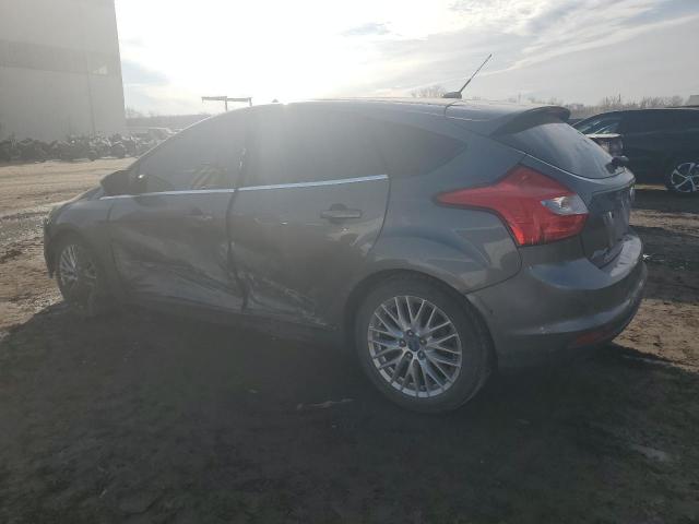 1FAHP3M2XCL357853 - 2012 FORD FOCUS SEL GRAY photo 2