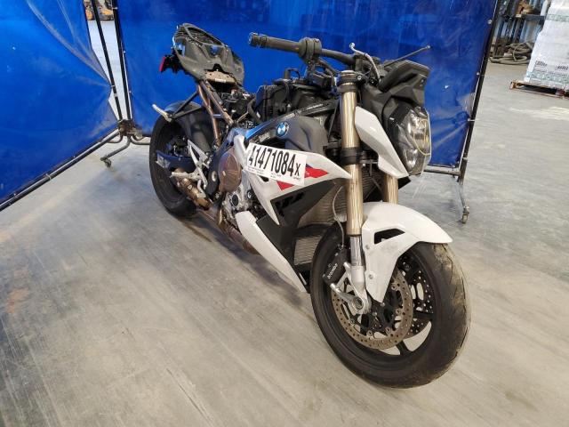 WB10E5306P6G44815 - 2023 BMW S 1000 R WHITE photo 1