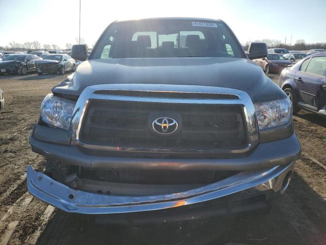 5TFUM5F12CX035797 - 2012 TOYOTA TUNDRA DOUBLE CAB SR5 GRAY photo 5