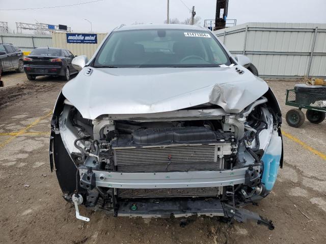 LRBFX2SA7KD027343 - 2019 BUICK ENVISION ESSENCE SILVER photo 5