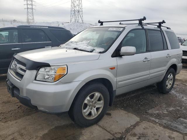 5FNYF18238B025842 - 2008 HONDA PILOT VP SILVER photo 1