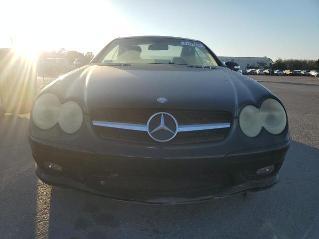 WDBSK75F63F042620 - 2003 MERCEDES-BENZ SL 500R BLACK photo 5