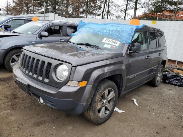 1C4NJRFB2HD205355 - 2017 JEEP PATRIOT LATITUDE GRAY photo 1