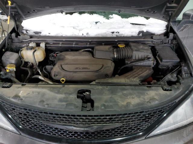 2C4RC1EG0KR628143 - 2019 CHRYSLER PACIFICA TOURING L PLUS GRAY photo 12