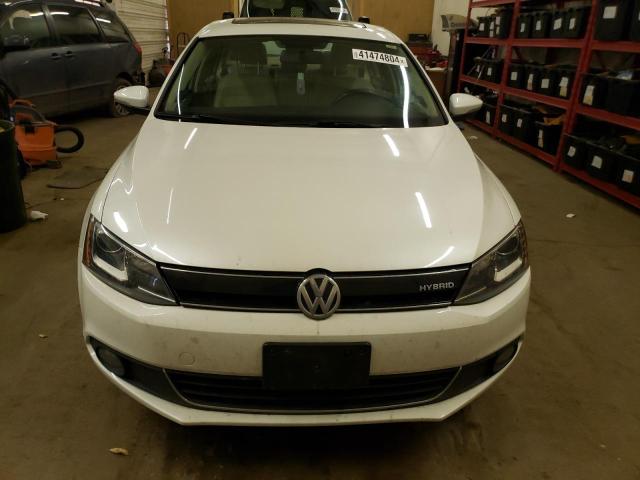 3VW637AJ9EM331615 - 2014 VOLKSWAGEN JETTA HYBRID WHITE photo 5